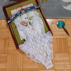 Vintage bridal white frilly lace teddy
